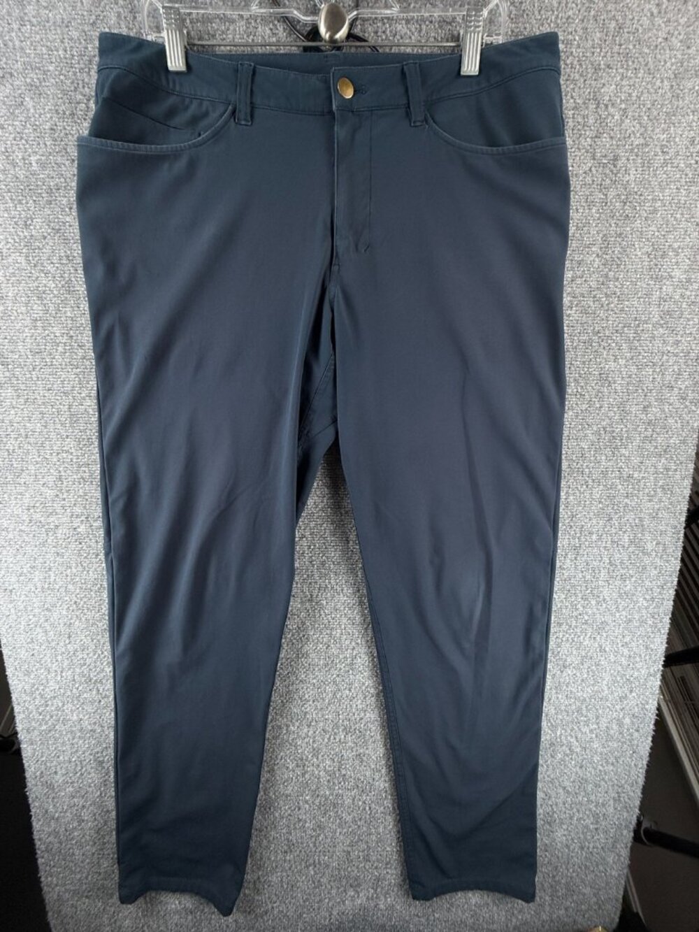 Lululemon Pants Men Size 34 Dark Blue Casual Stretch Pockets Logo ACTL 34X32